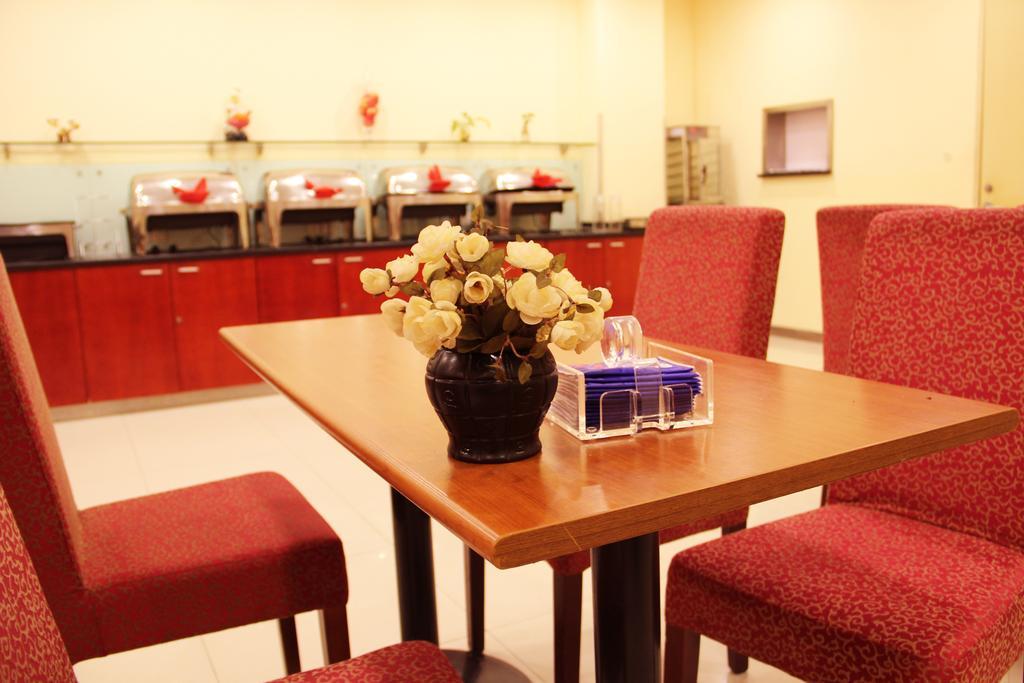 Hanting Hotel Shanghai Zhongshan Park No.2 Bagian luar foto